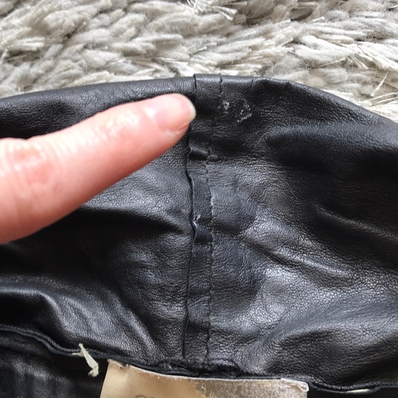 EliZabeth & James Shoulder Pad Jacket - Picture 3 of 8